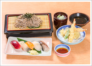 （3）握り寿司と天ざるそばセット